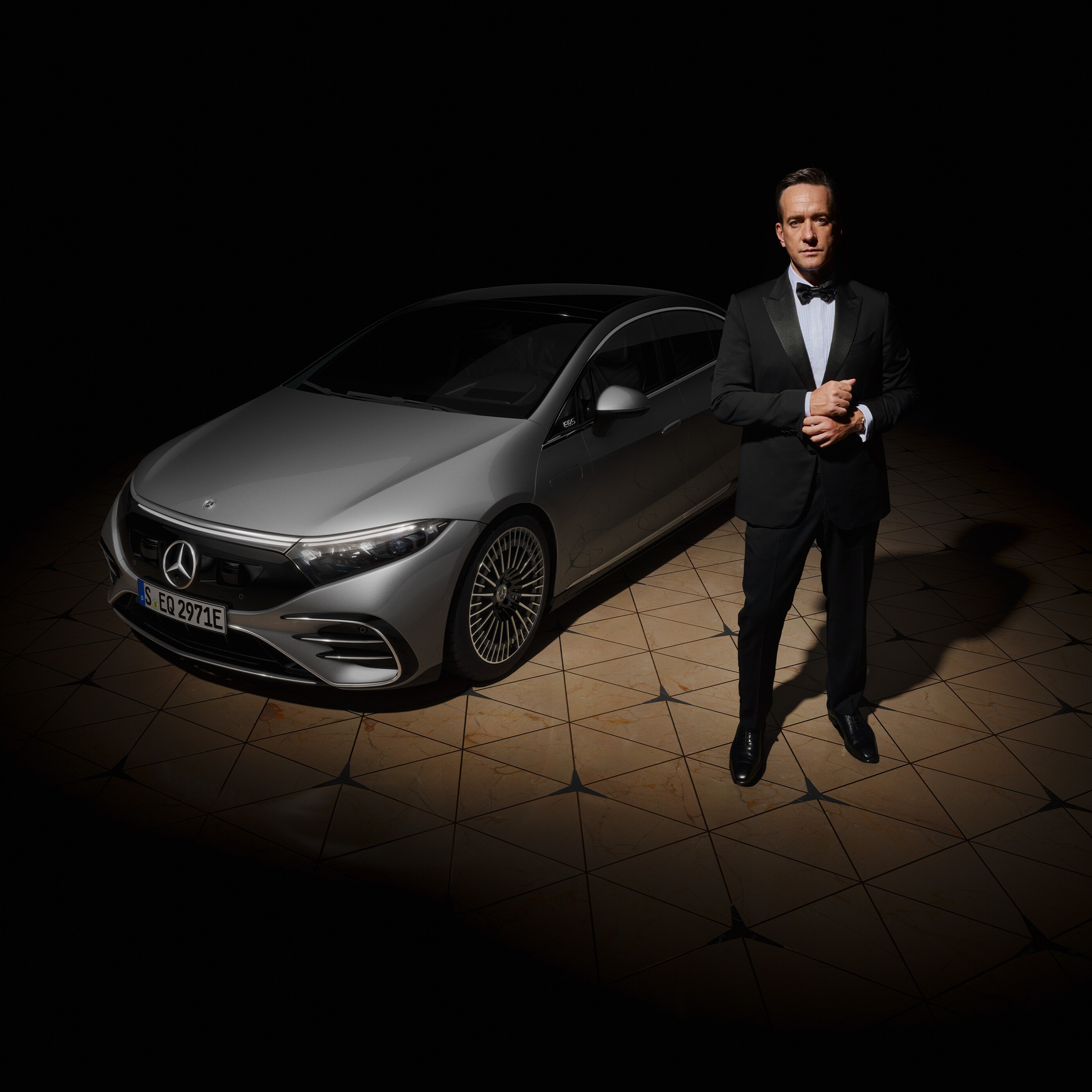 Lead in Intelligence | Mercedes-Benz