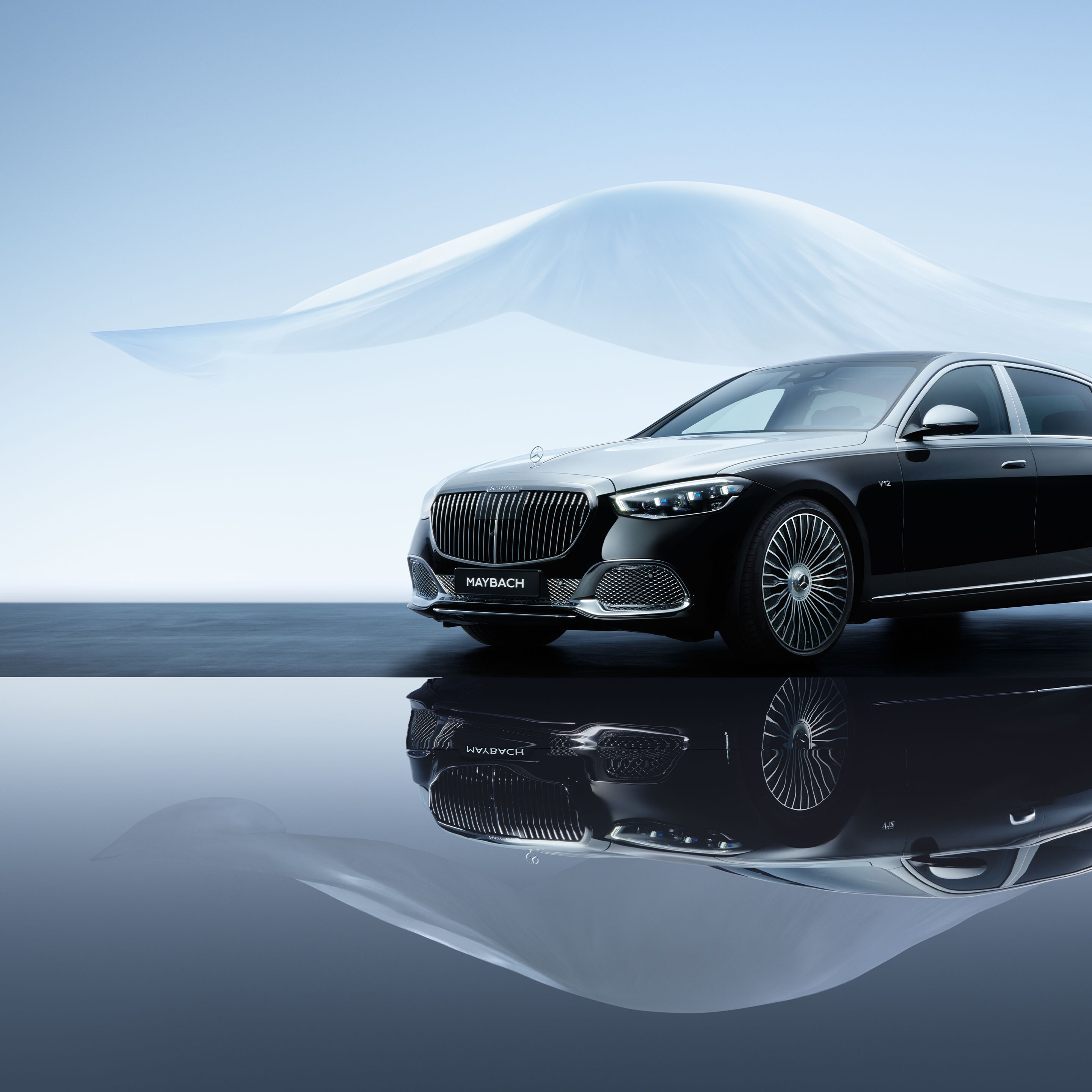 Side view of the Mercedes-Maybach S-Class.