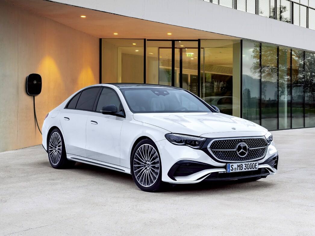 E-Class Sedan 外部給電機能