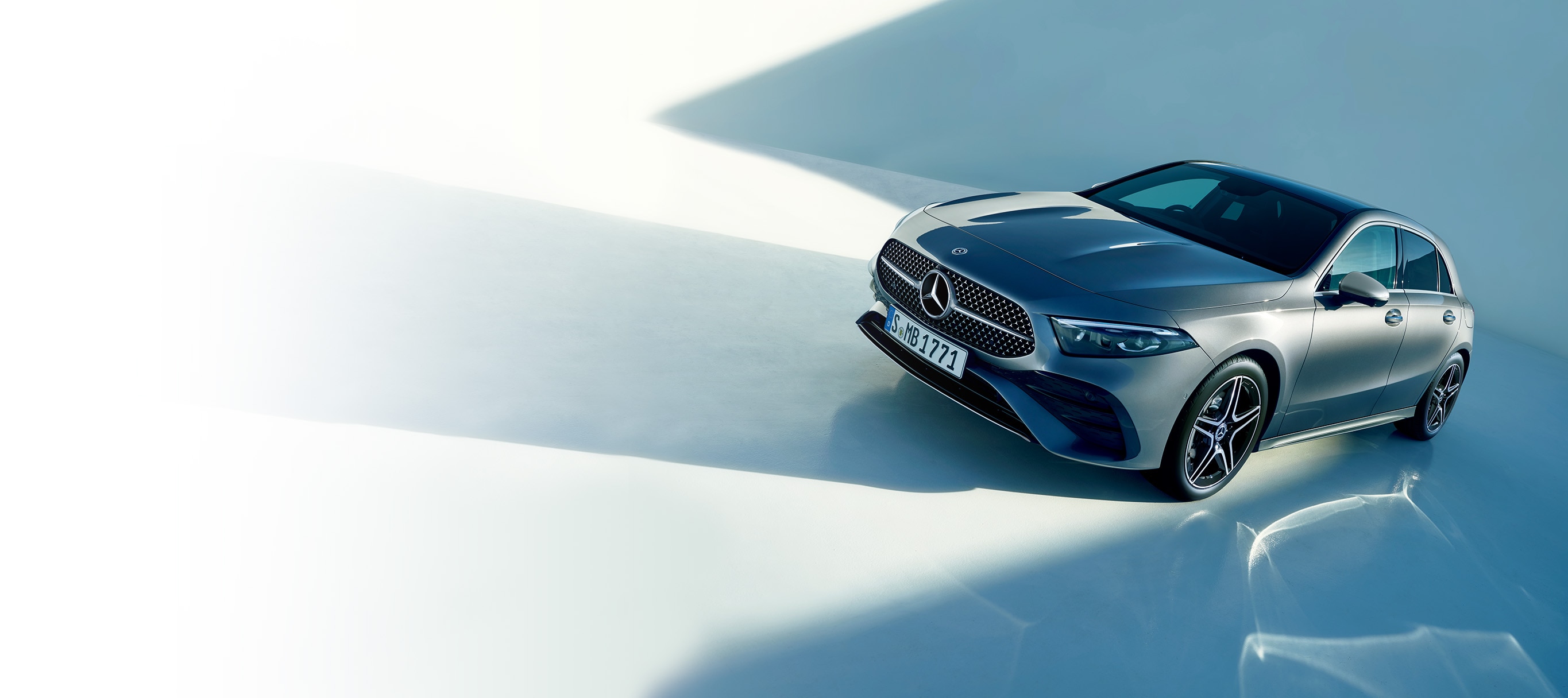 メルセデスベンツAクラス The A-Class Sedan