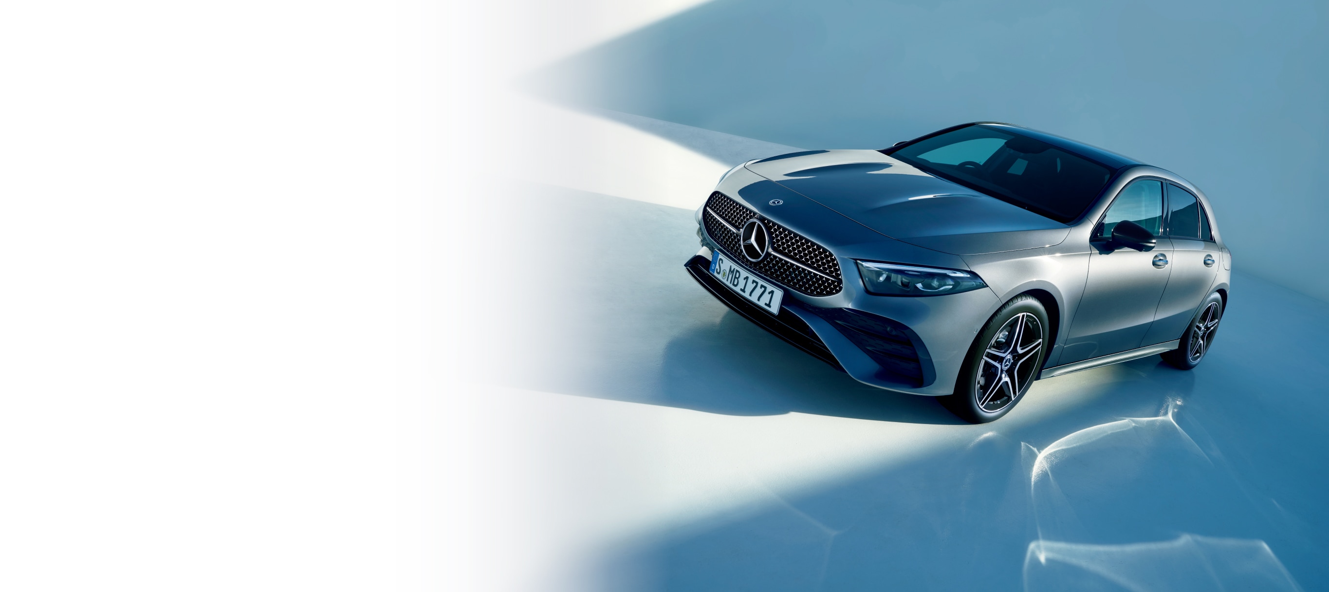 福 メルセデス・ベンツAクラス The A-Class