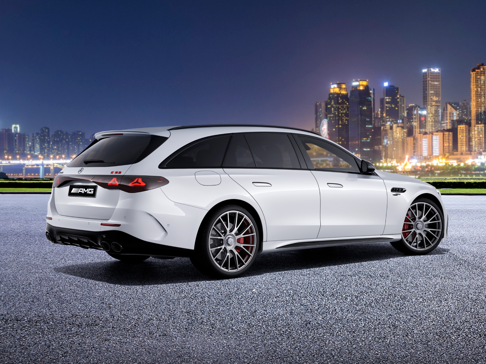 Mercedes-AMG E 53 HYBRID 4MATIC+ Stationwagon Edition Night Carbon(PHEV) Mercedes-AMG E 53 HYBRID 4MATIC+ Stationwagon Edition Night Carbon(PHEV)