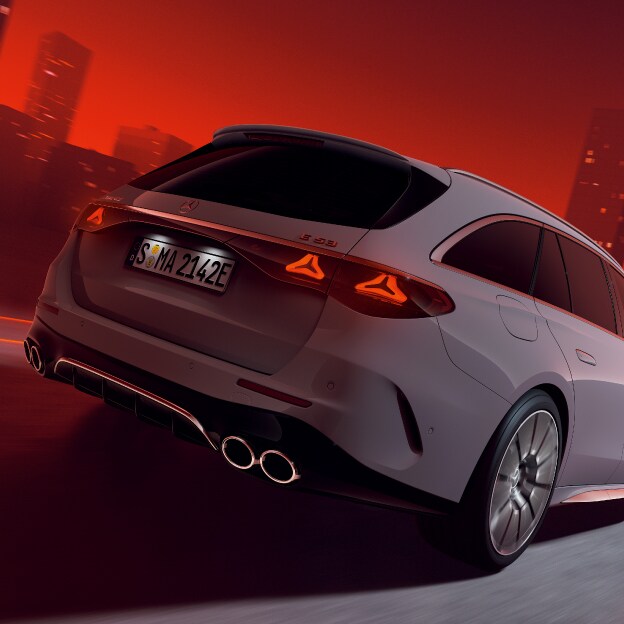 Mercedes-AMG E-Class Stationwagon エクステリア