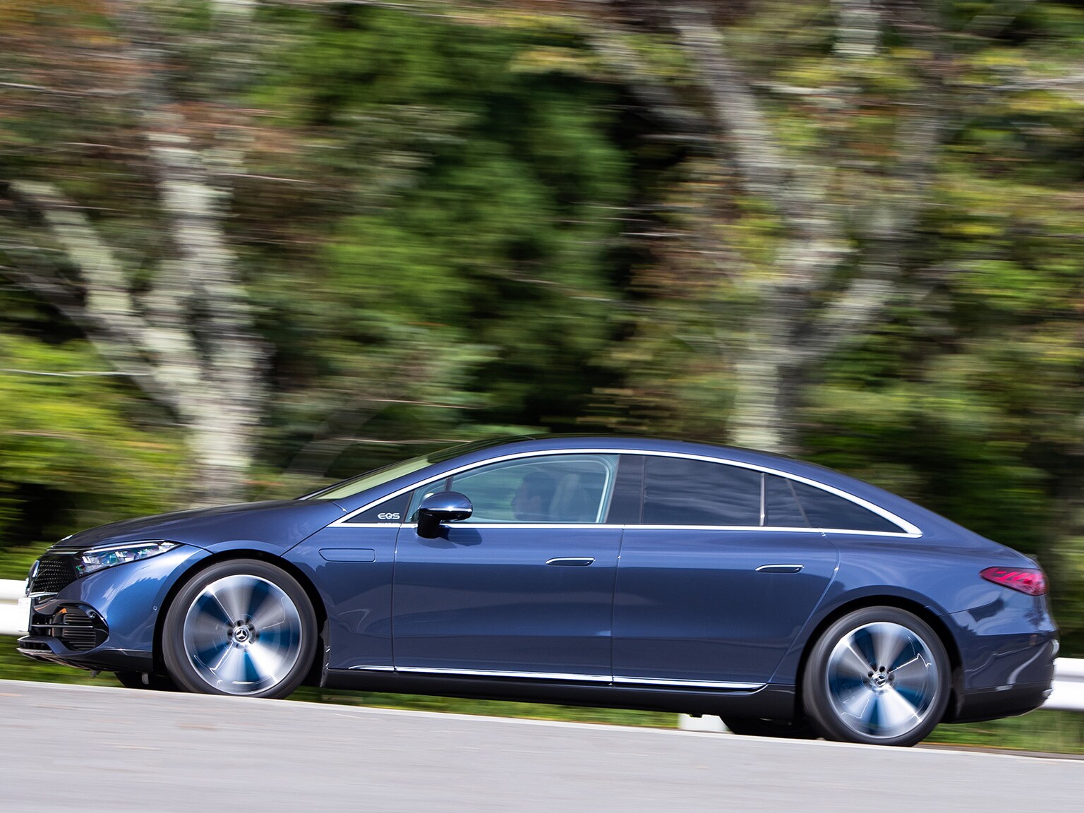 EQS わずか50m走っただけで圧巻のポテンシャルに驚愕