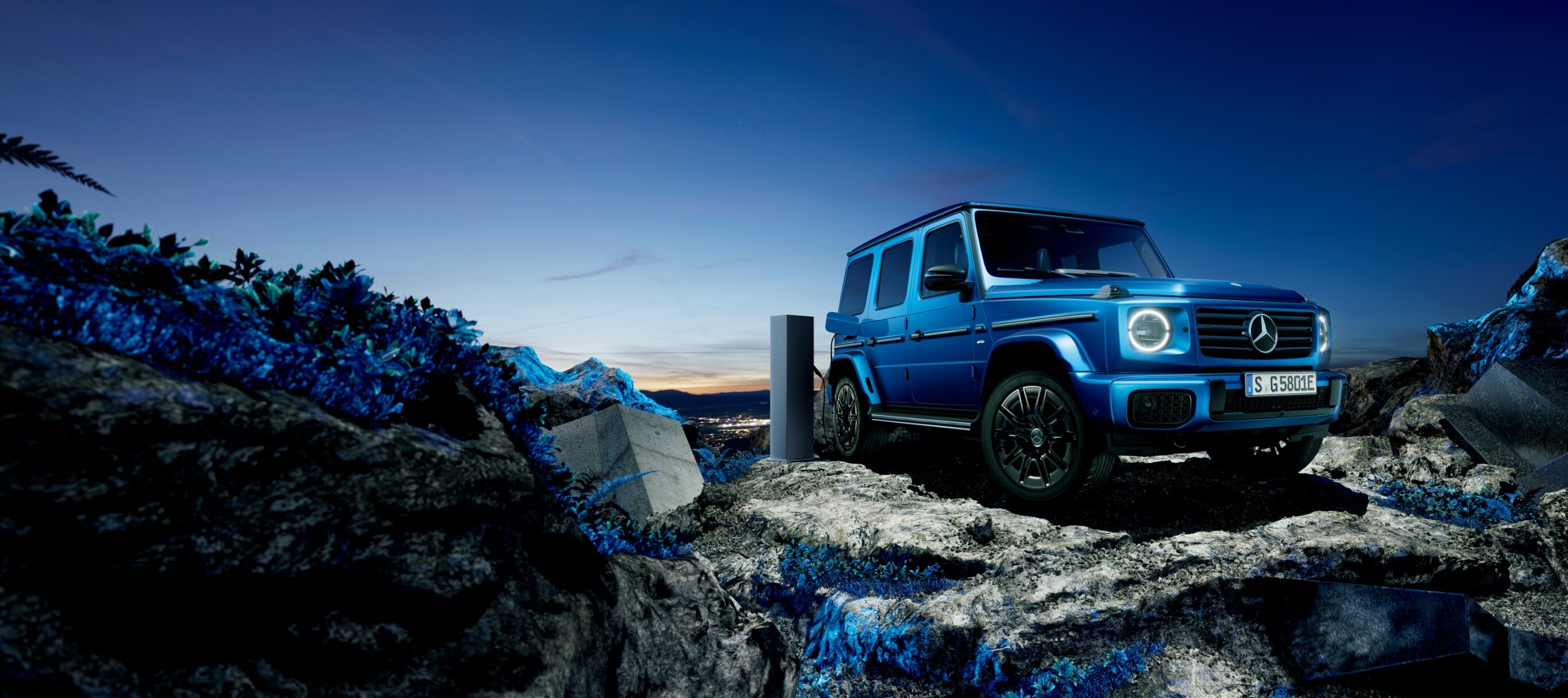 売れ筋ランキングも掲載中！ The G-Class electric all-new ミニカー