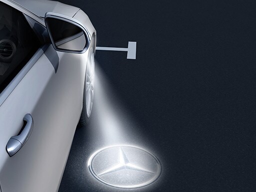 Mercedes-AMG GLE ブランドロゴプロジェクターライト