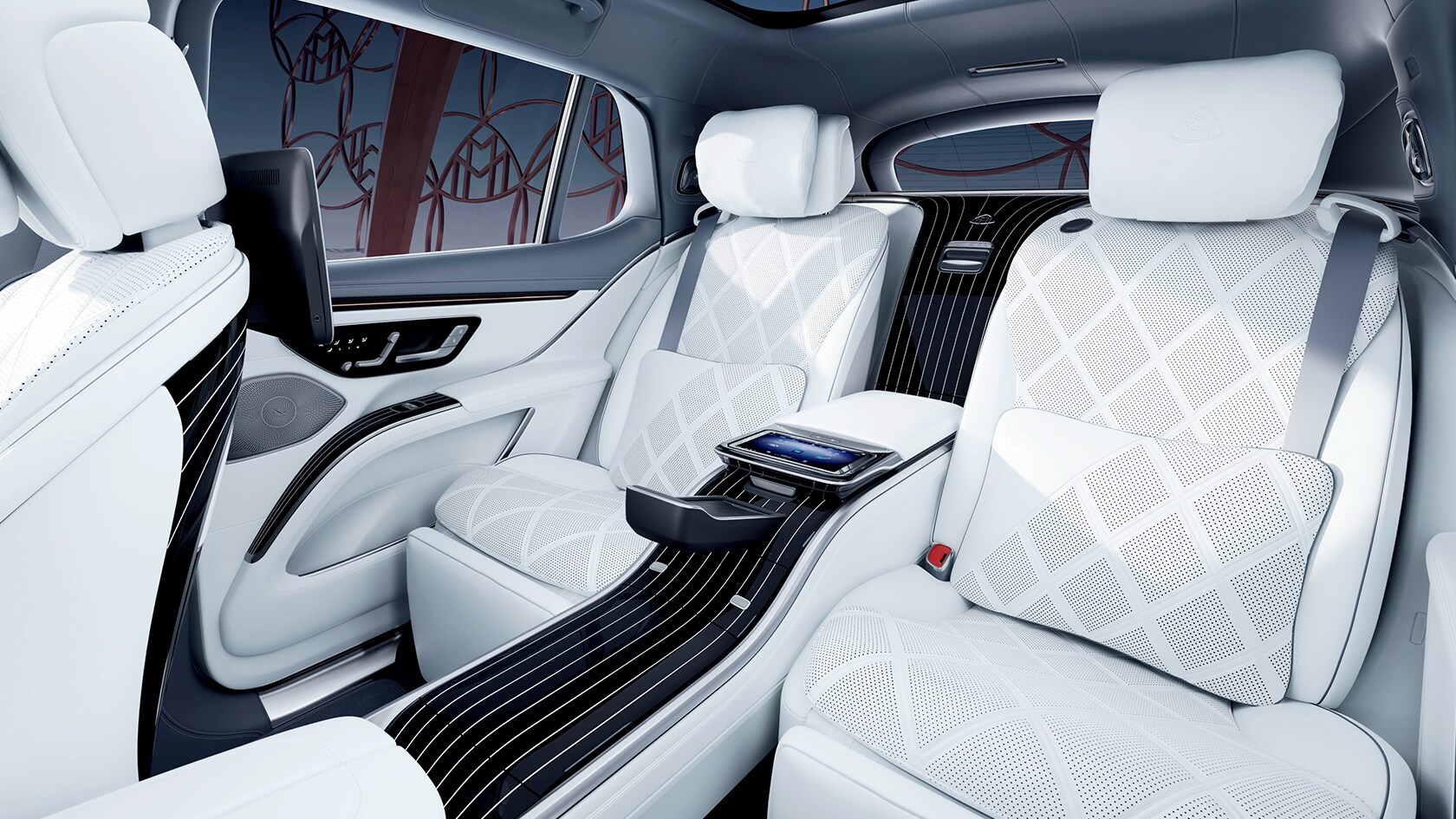 The Mercedes-Maybach EQS SUV