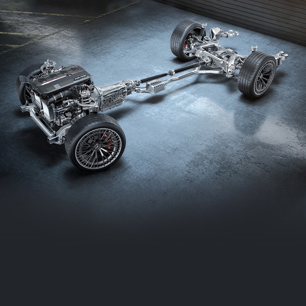 駆る者の魂をふるわせるパワートレイン