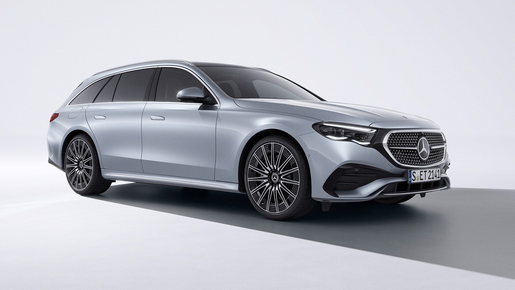 新型E-Class AMG 21インチアルミホイール&タイヤ 特別セット