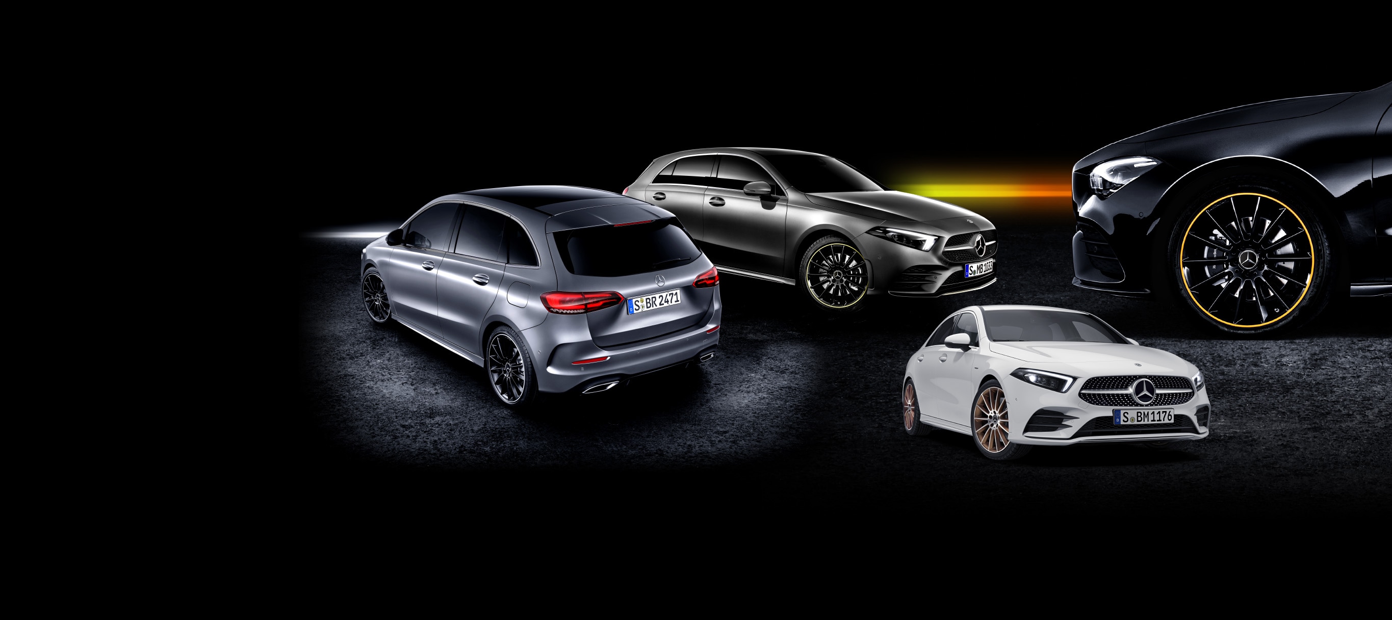 AMG19インチマルチスポークアルミホイール＆タイヤ 特別セット