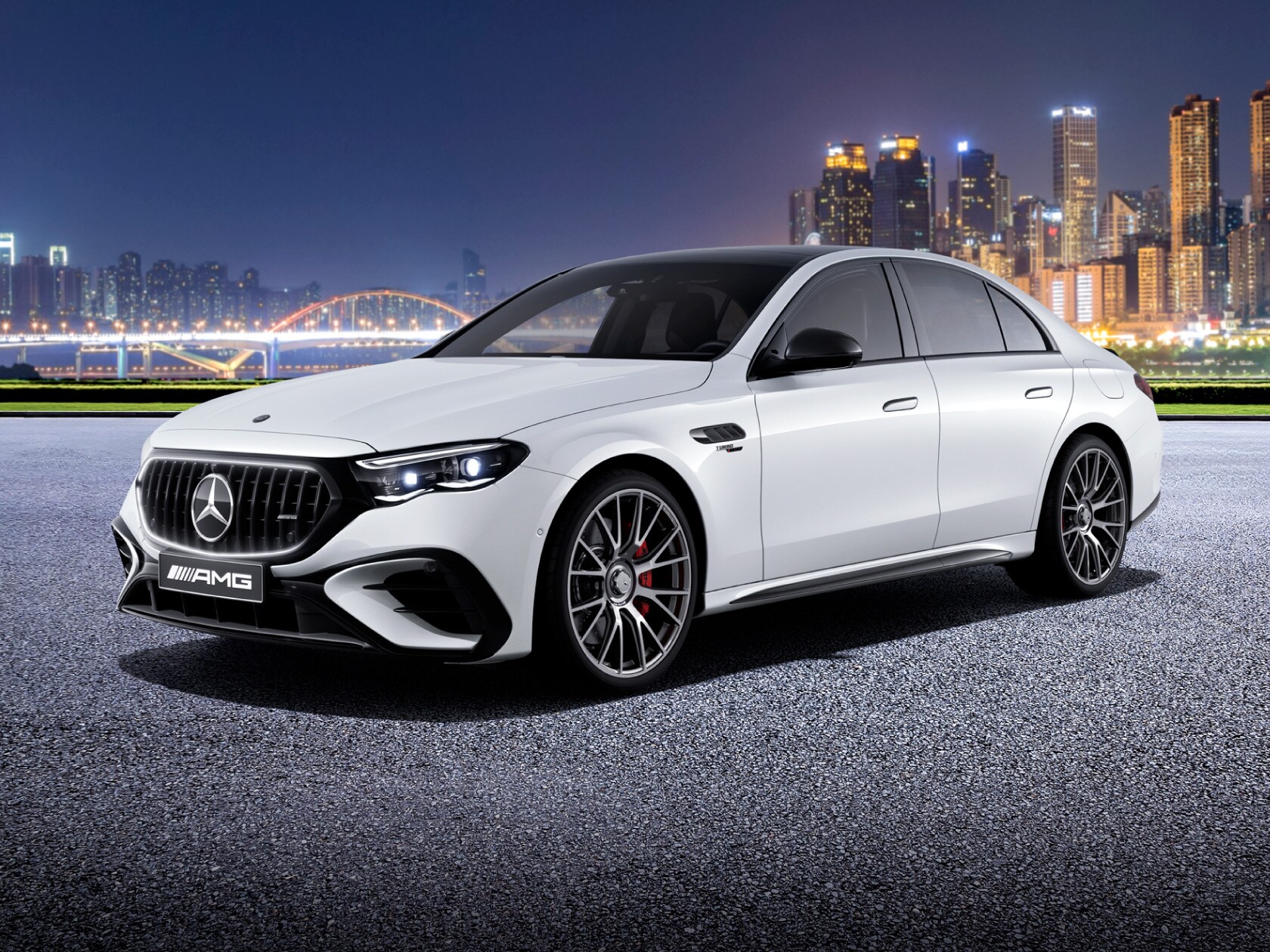 Mercedes-AMG E 53 HYBRID 4MATIC+ Edition Night Carbon（PHEV）