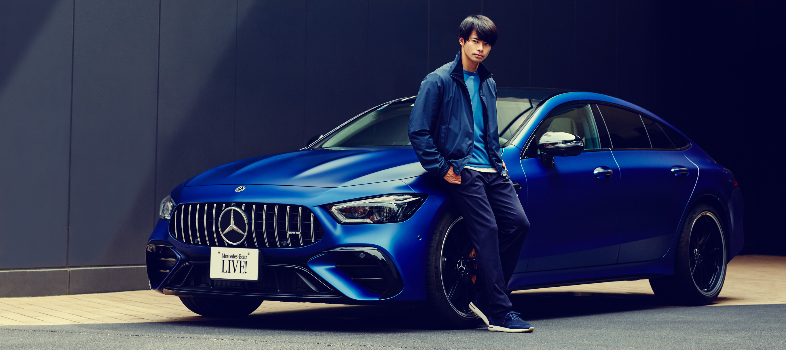 サッカー選手 三笘薫とGT 4-Door Coupéが共鳴。“無双の突破力”でさらなる次元へ サッカー選手 三笘薫とGT 4-Door Coupéが共鳴。“無双の突破力”でさらなる次元へ