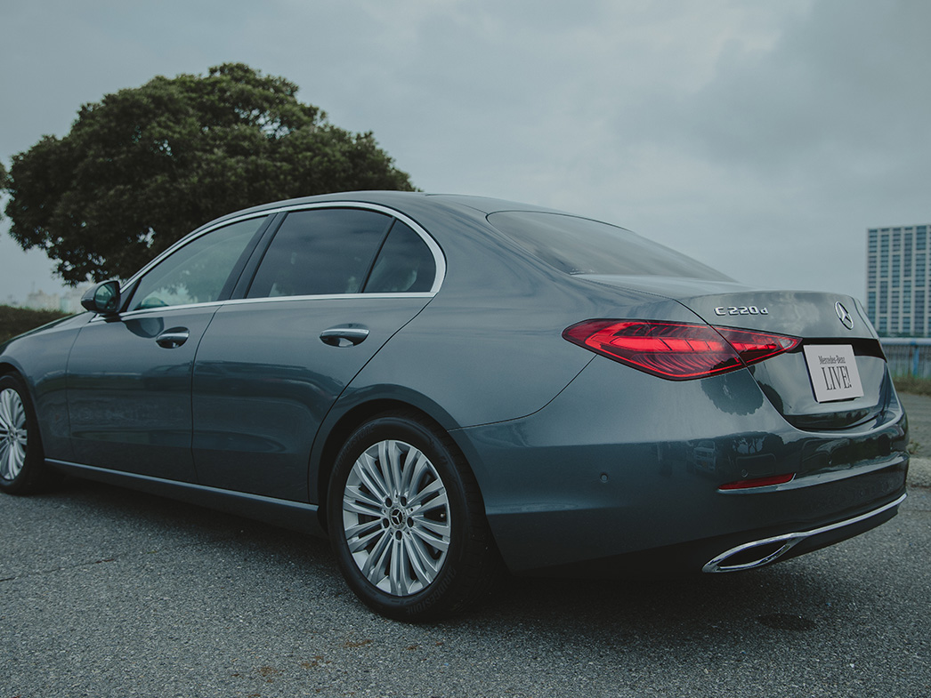 C 220 d AVANTGARDE(ISG搭載モデル) C 220 d AVANTGARDE(ISG搭載モデル)