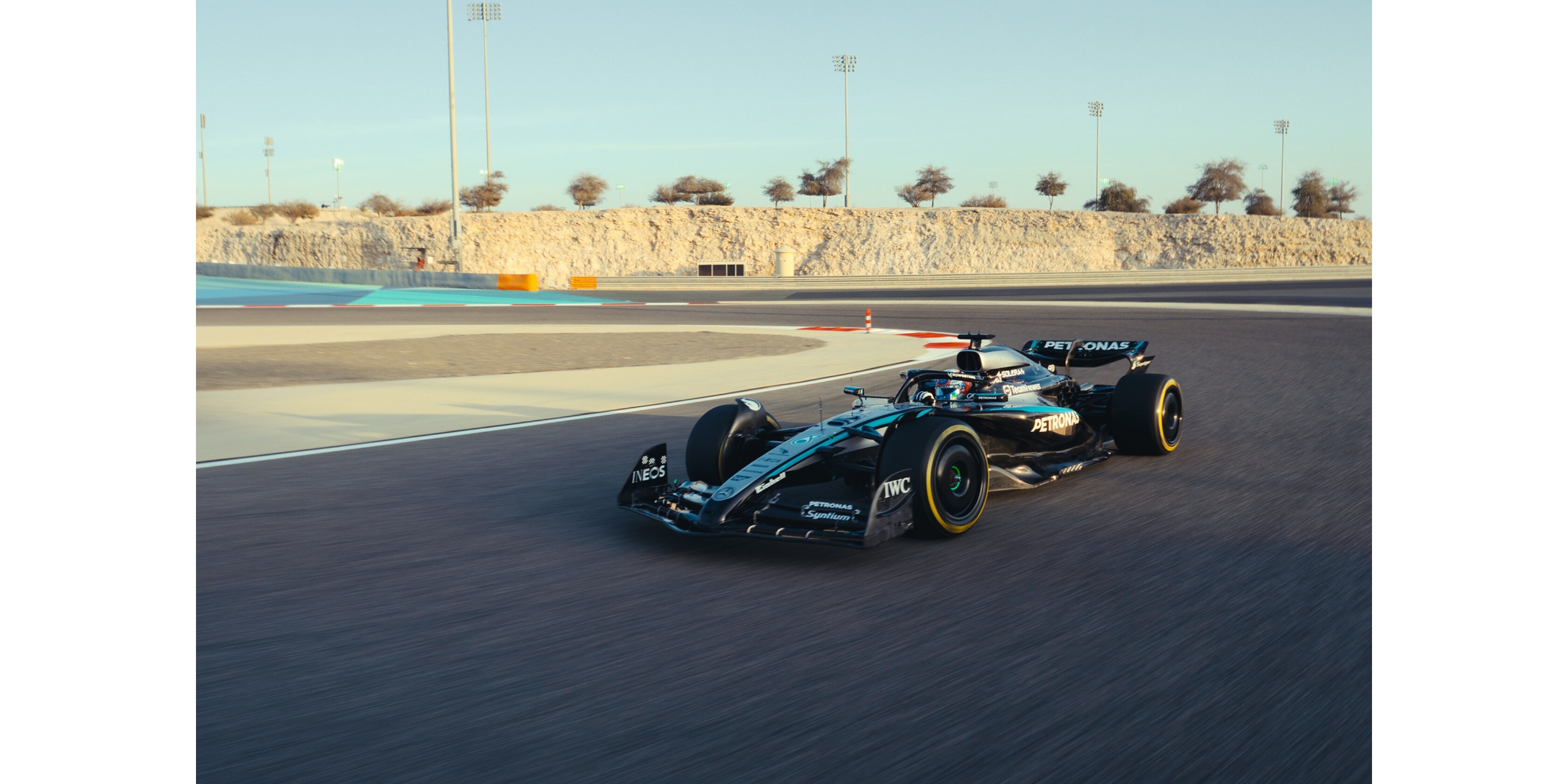新体制で挑むメルセデスF1の2025シーズンが開幕｜Mercedes-Benz