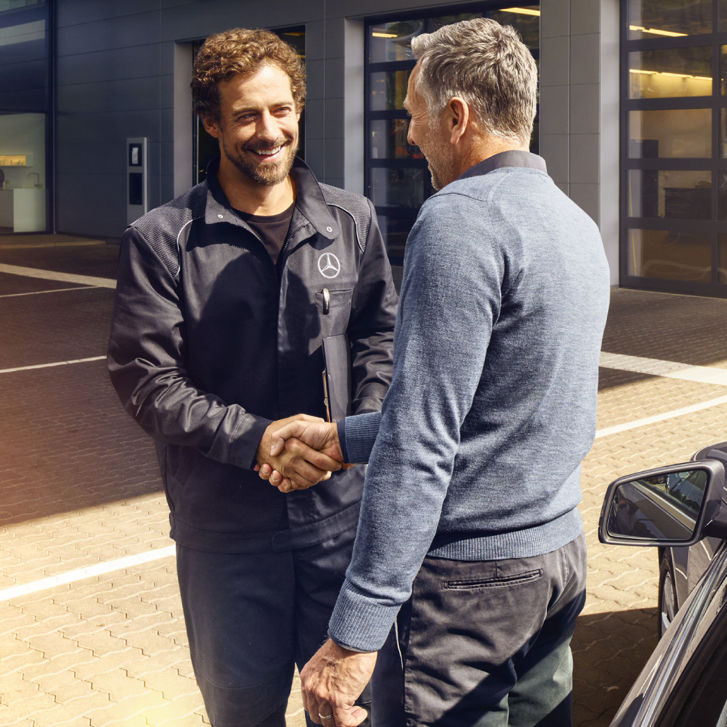 全国の正規販売店・ サービス工場で対応! 全国の正規販売店・ サービス工場で対応!