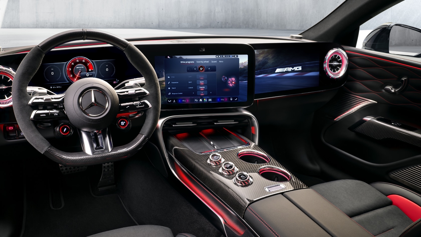 新型メルセデスAMG GT 4ドアクーペ（C590）のインテリア