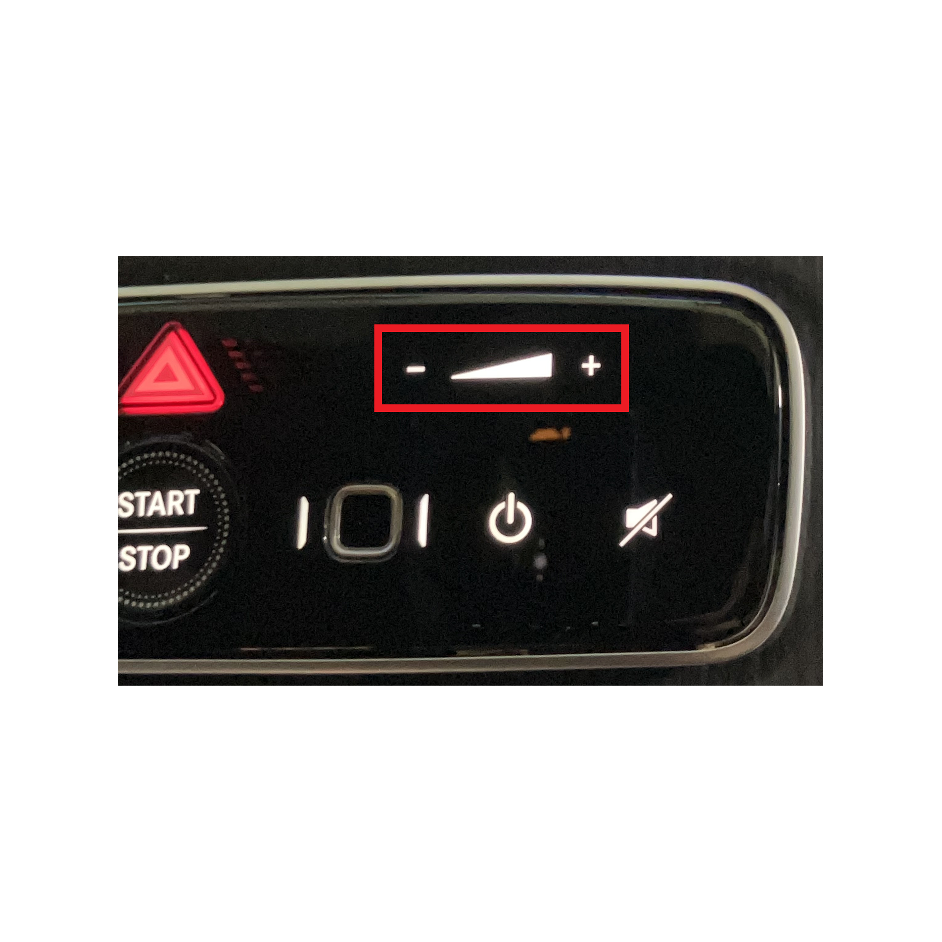 車種によってはコントロールパネルの音量スイッチ(図参照)を操作します。 車種によってはコントロールパネルの音量スイッチ(図参照)を操作します。